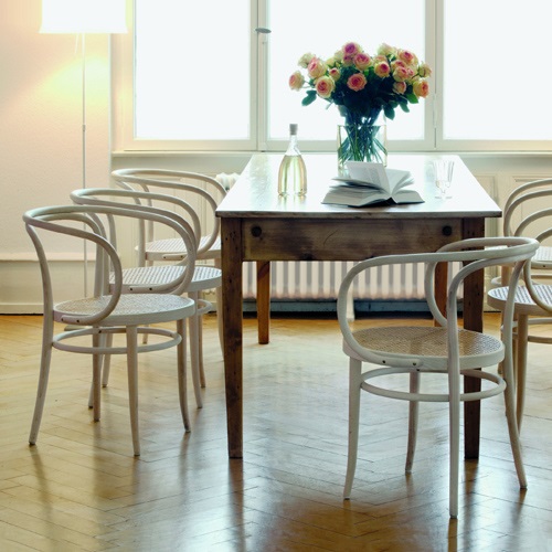 THONET チェア no.210R ライトビーチ | アームチェア | チェアの通販「ヤマギワオンラインストア」