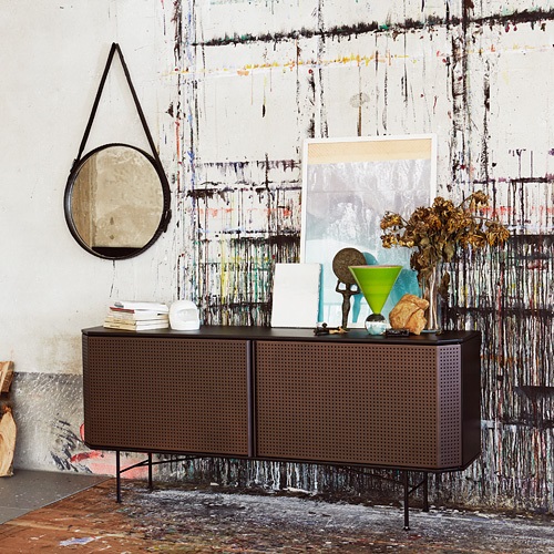 DIESEL LIVING（ディーゼル・リビング）with MOROSO「EGO STUD MIRROR」【取寄品】[277FURF40FUFUR-FU001] | ミラー | 家具の通販「ヤマギワオンラインストア」
