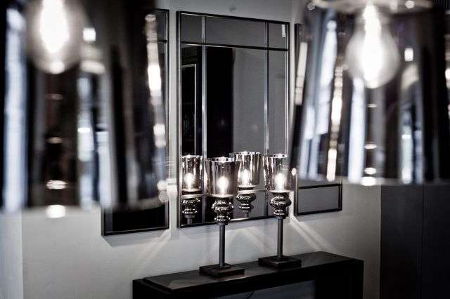 Cornelia table コーネリア