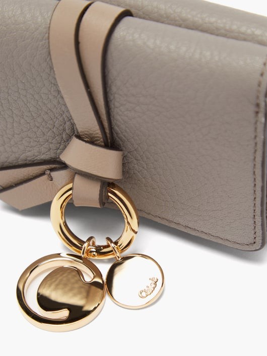 CHLOÉ アルファベット グレインレザーウォレット