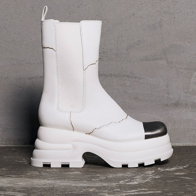 both: Jules ジュールレザーチェルシーブーツ（White）