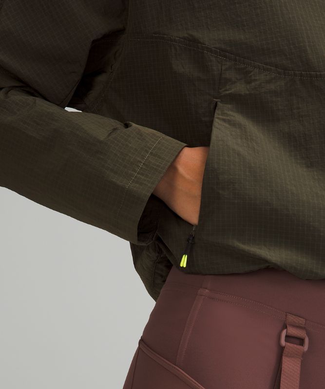 Cinch-Back Half-Zip Hiking Pullover *Online Only